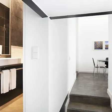 Apartment Hello Santa Apolonia Lisbon