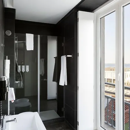 Hello Santa Apolonia Lägenhet *