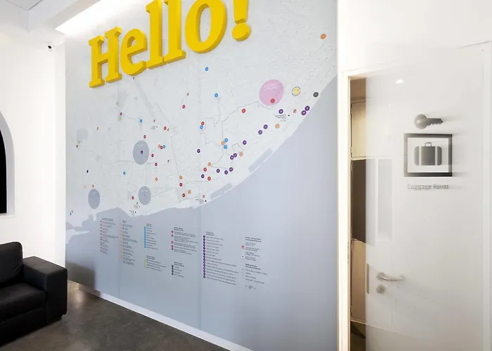 Hello Santa Apolonia *